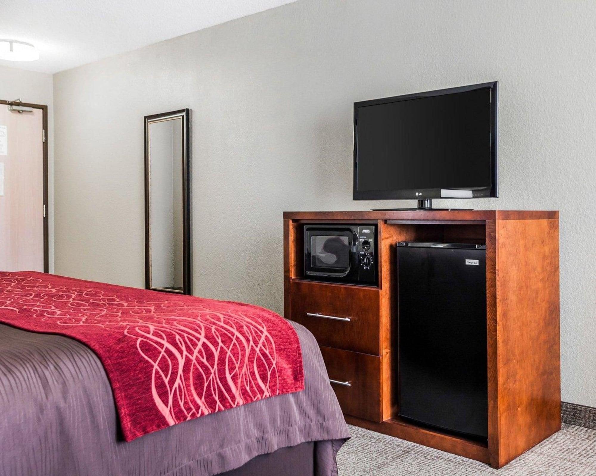 Comfort Inn & Suites Moberly Buitenkant foto