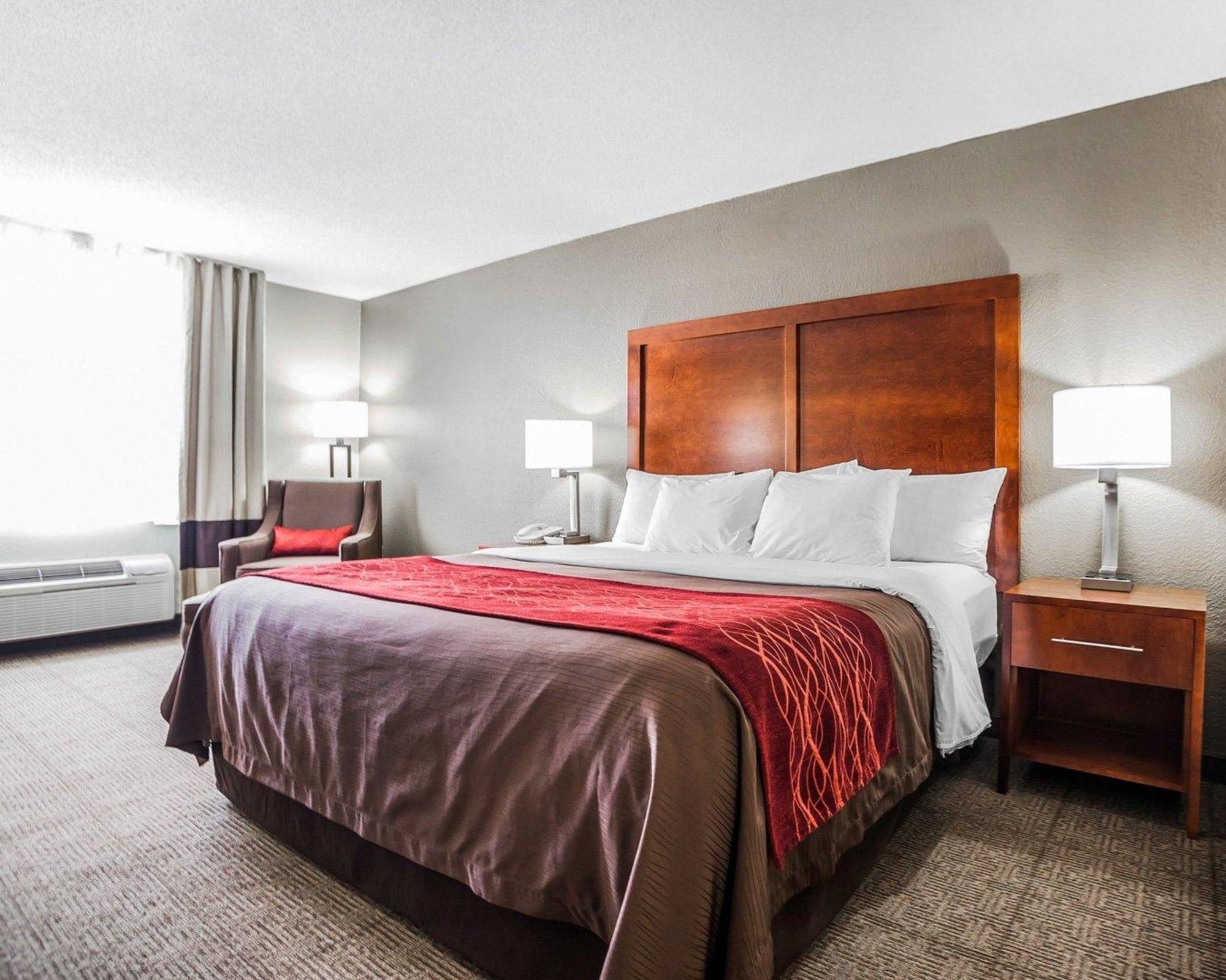 Comfort Inn & Suites Moberly Buitenkant foto