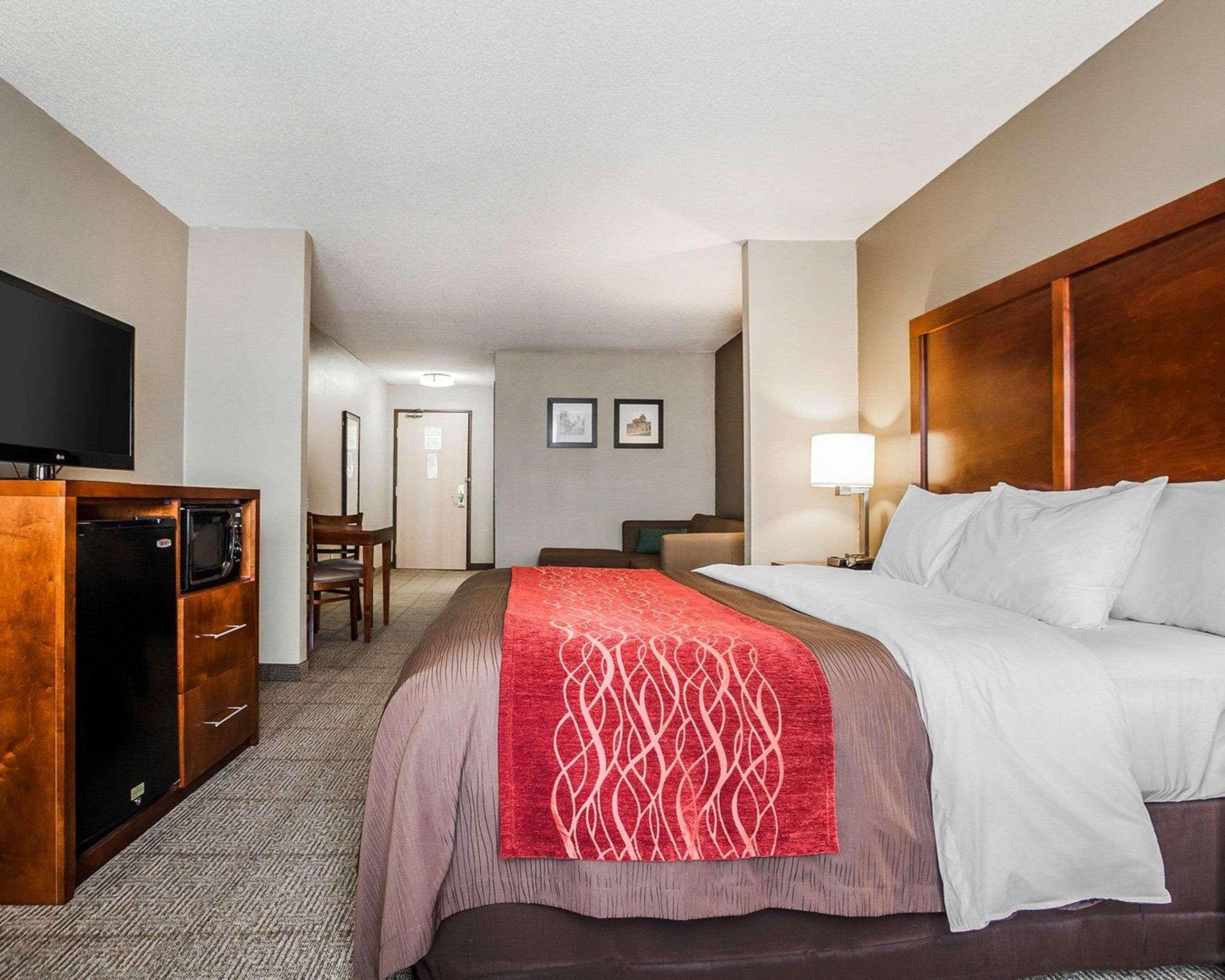 Comfort Inn & Suites Moberly Buitenkant foto