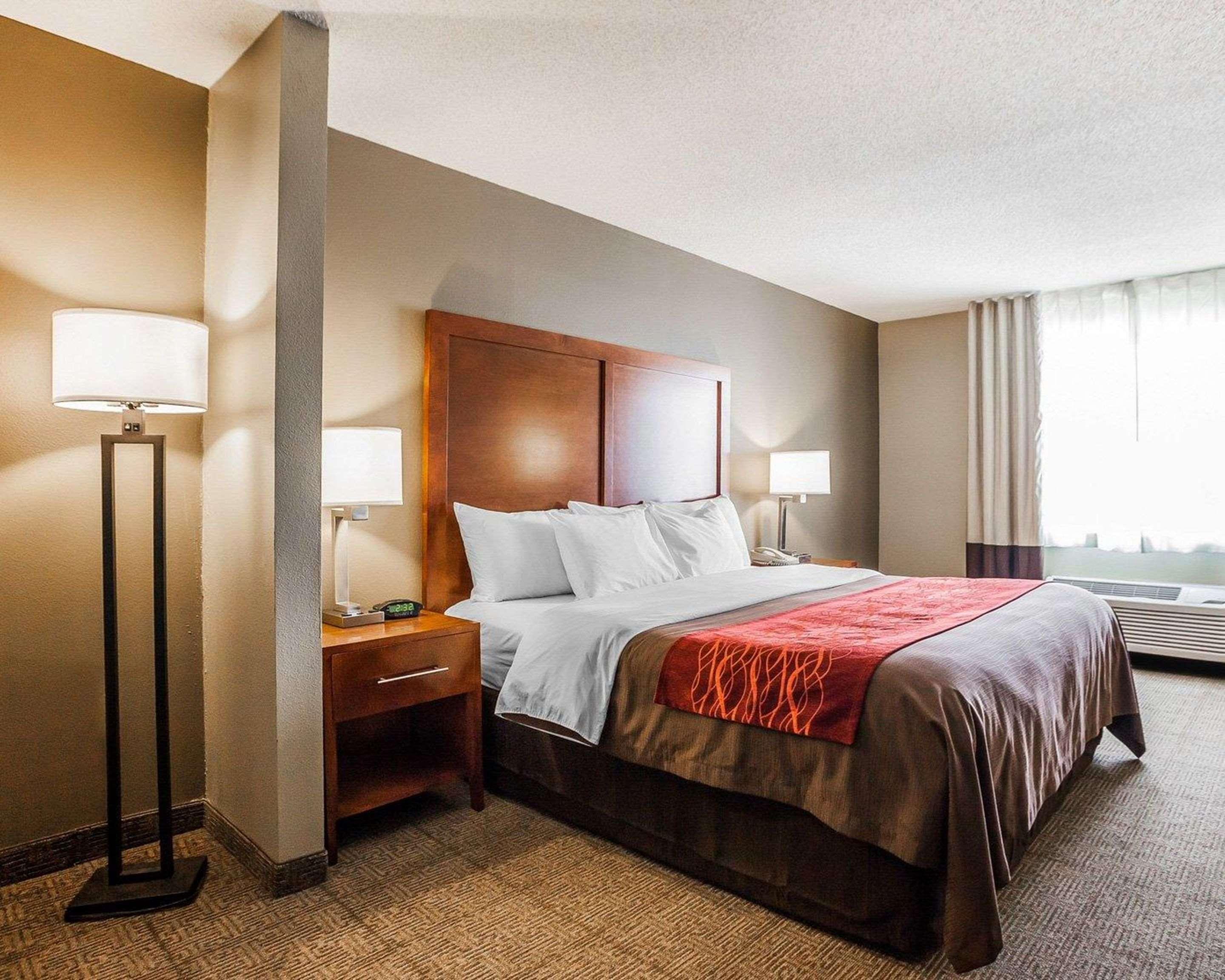 Comfort Inn & Suites Moberly Buitenkant foto