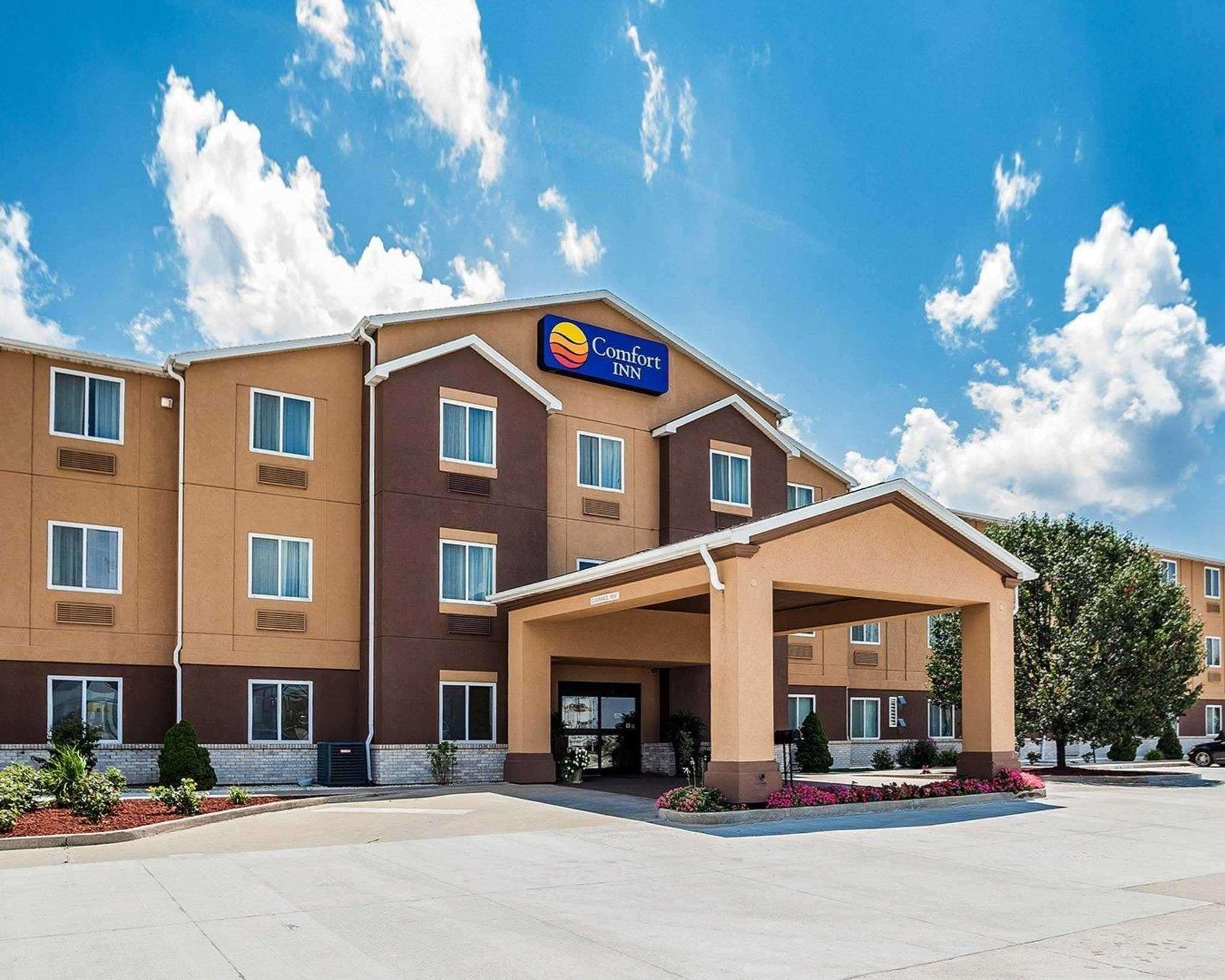 Comfort Inn & Suites Moberly Buitenkant foto