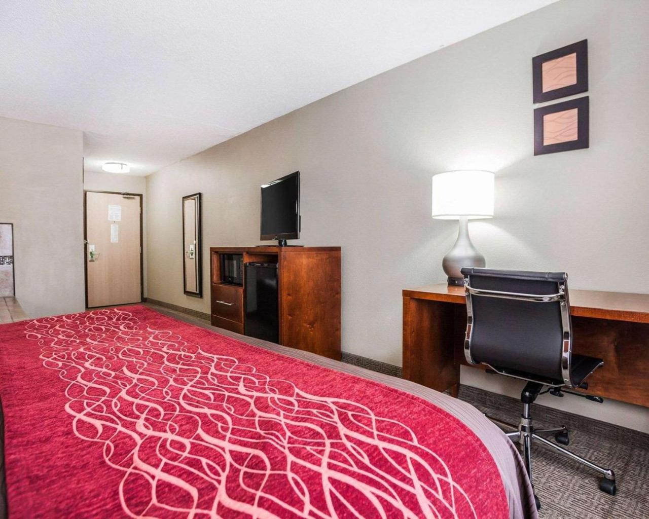 Comfort Inn & Suites Moberly Buitenkant foto